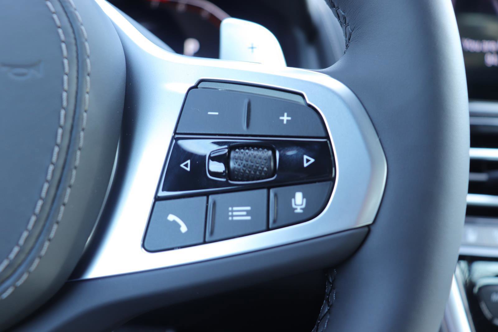 New 2025 BMW 840i Coupe RWD image 28