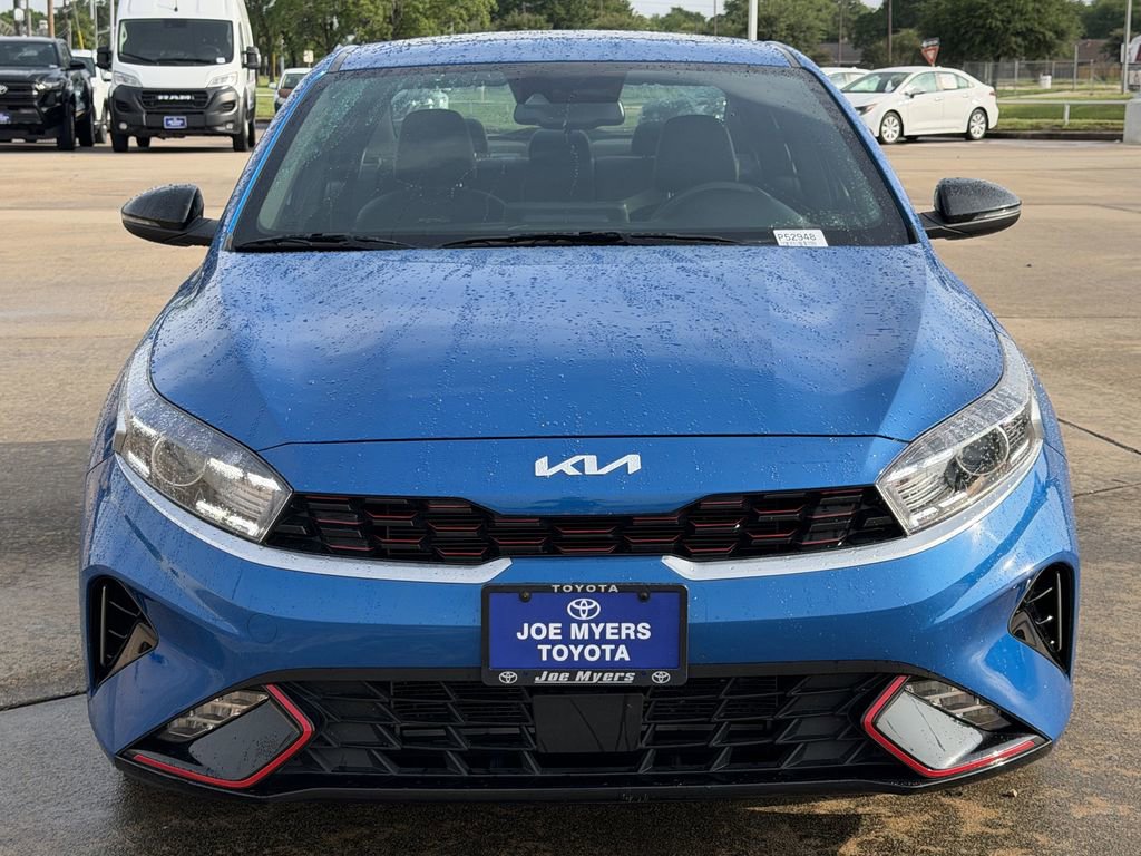 Used 2023 Kia Forte GT-Line w/ GT-Line Premium Package FWD image 3