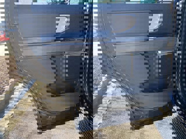 Certified 2025 Ford Expedition Active image 14