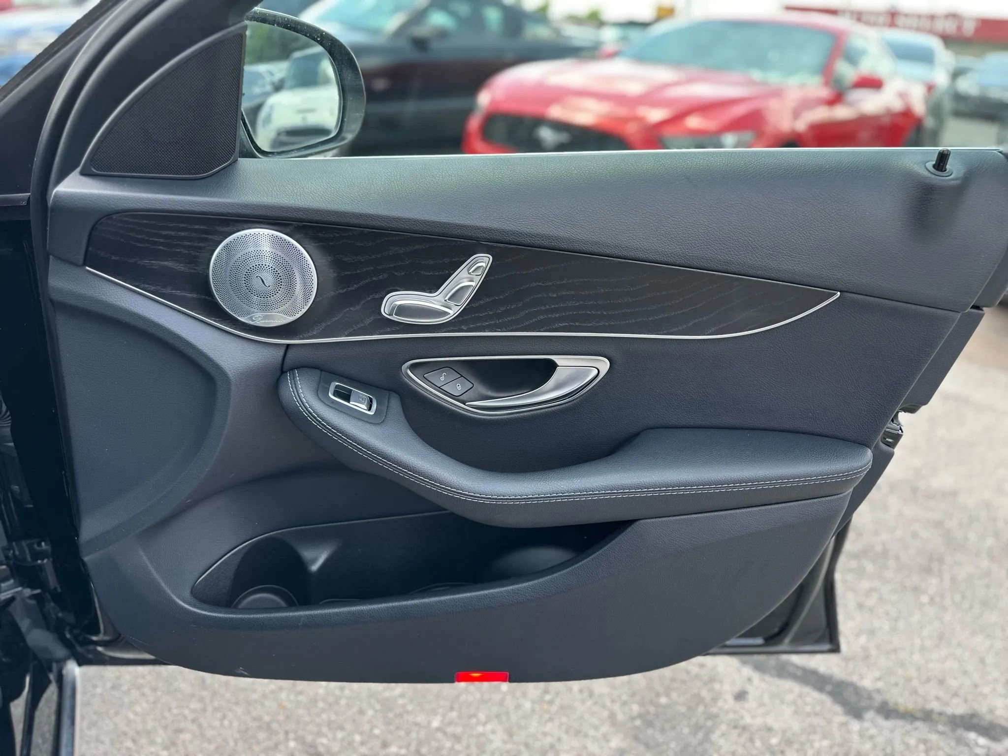 Used 2018 Mercedes-Benz C 350e Sedan w/ Premium Package image 22