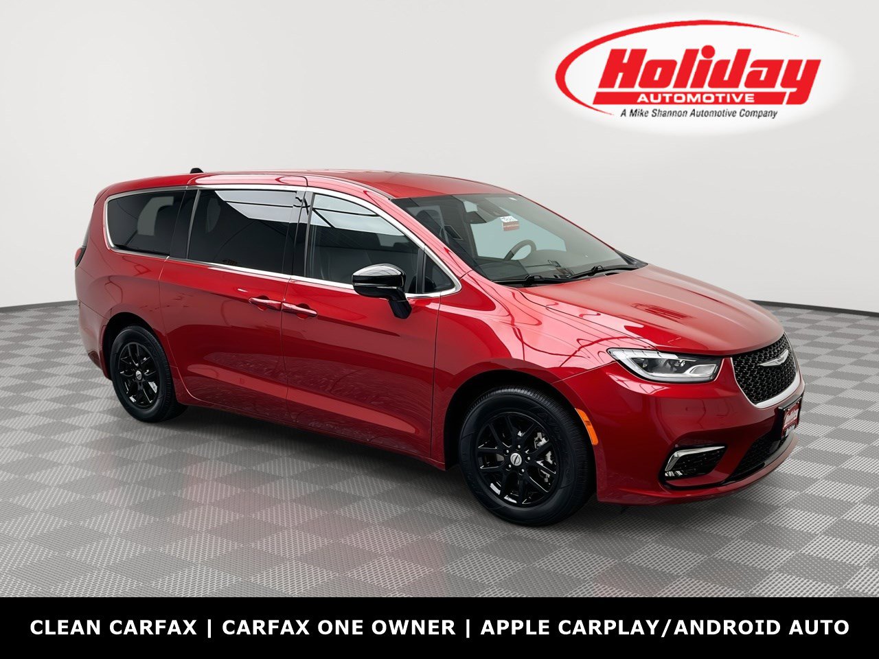 Used 2025 Chrysler Pacifica Select FWD image 1