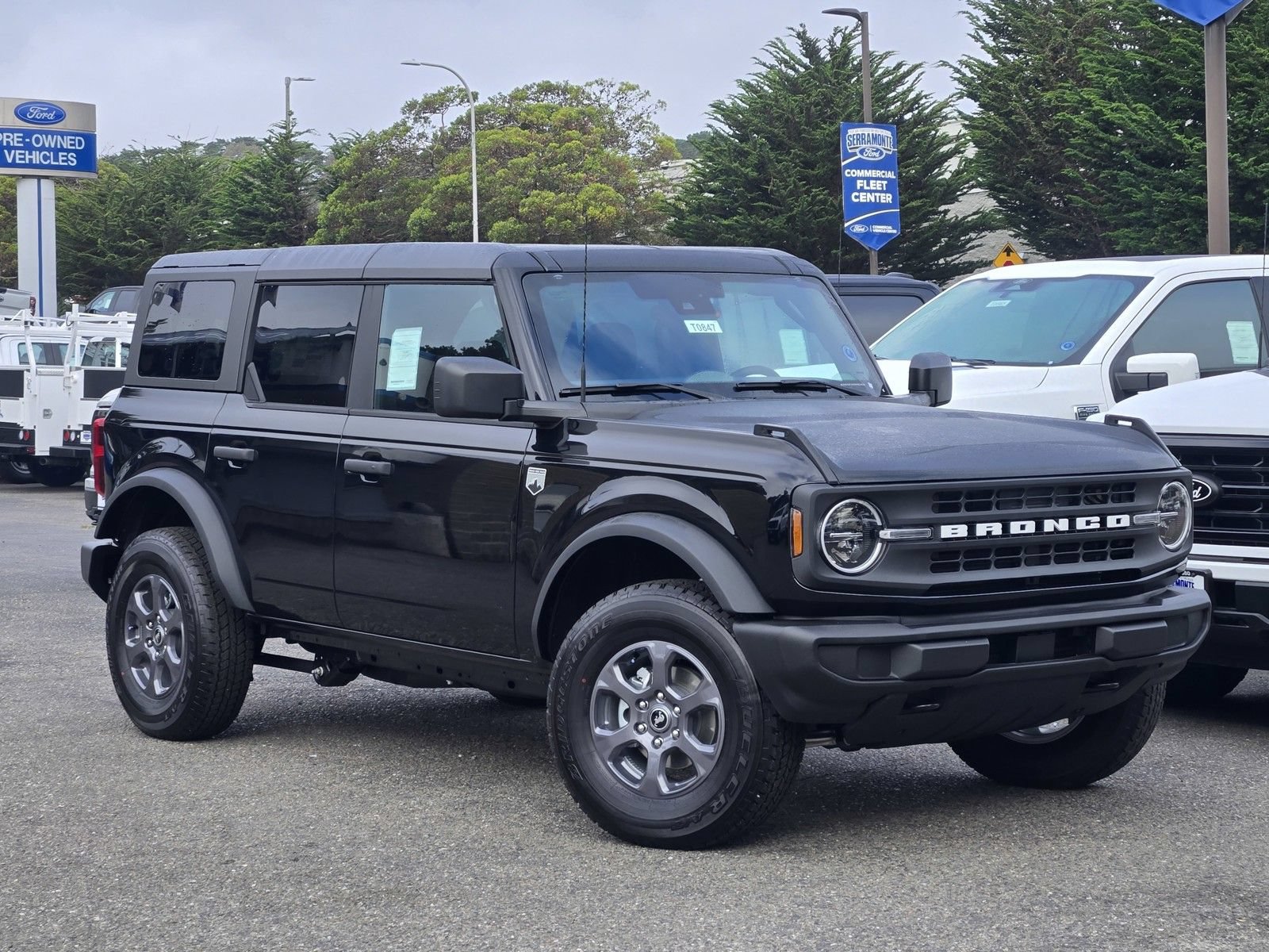 New 2026 Ford Bronco Big Bend AWD/4WD image 2