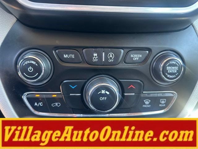 Used 2018 Jeep Compass Latitude w/ Popular Equipment Group AWD/4WD image 20