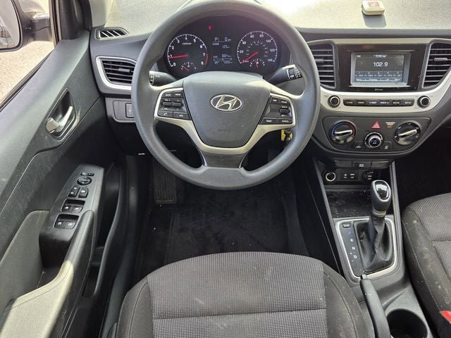 Used 2021 Hyundai Accent SE FWD image 12