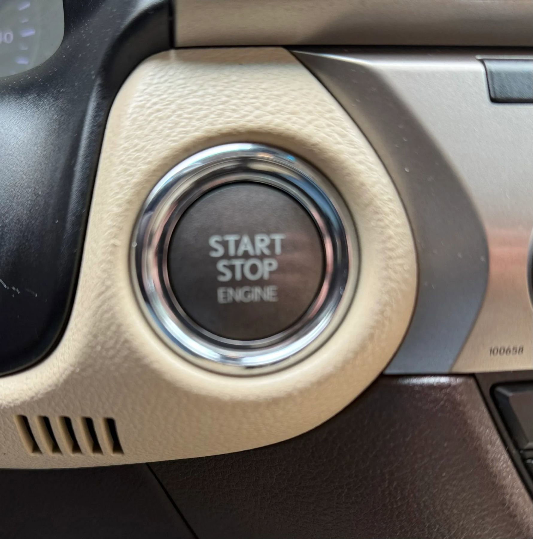 Used 2017 Lexus ES 350 w/ Navigation System Package image 20