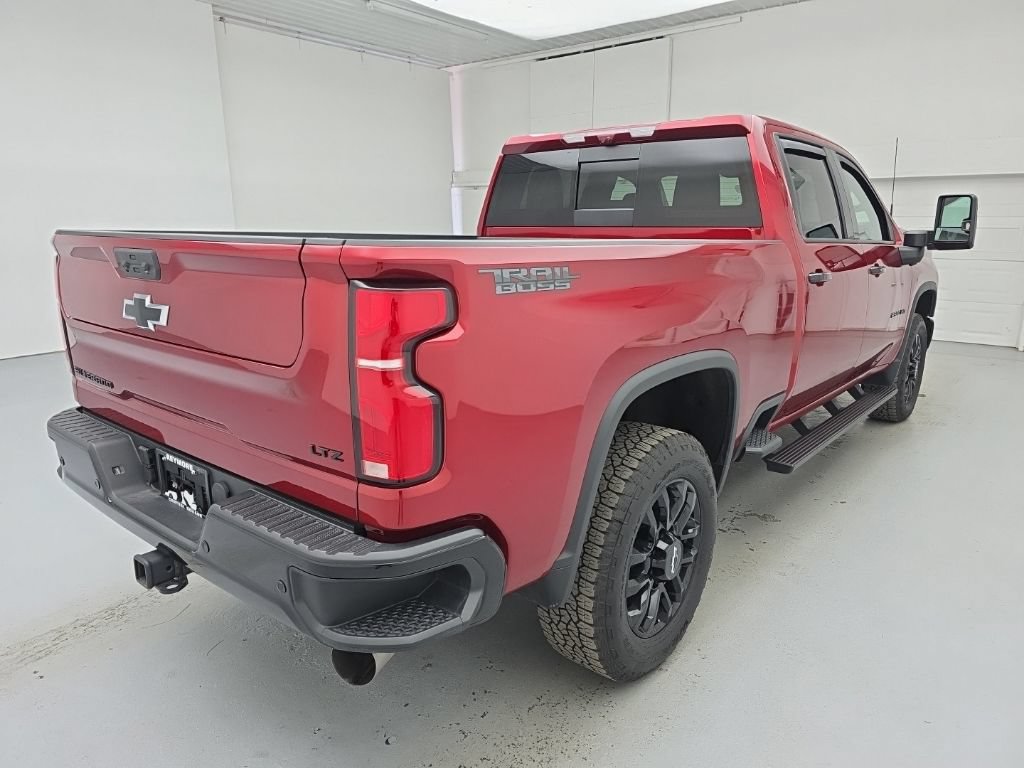 Used 2026 Chevrolet Silverado 2500 LTZ w/ LTZ Plus Package AWD/4WD image 8