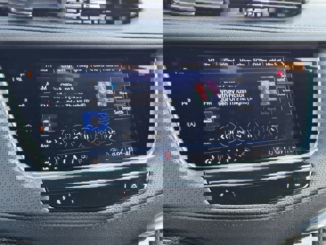 Certified 2023 Cadillac XT5 Sportv w/ Technology Package image 32