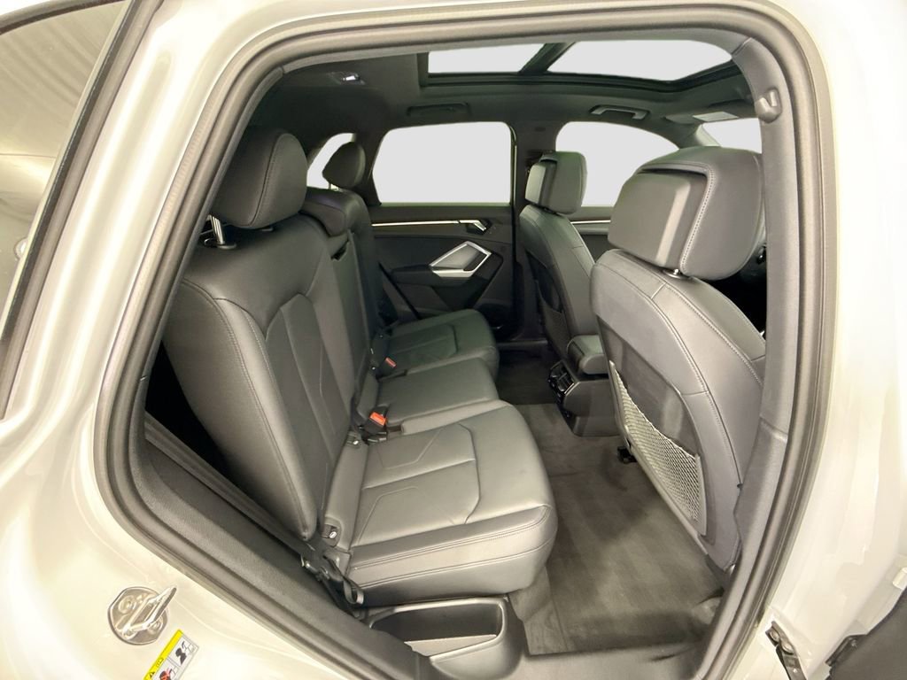 Certified 2025 Audi Q3 2.0T Premium image 20