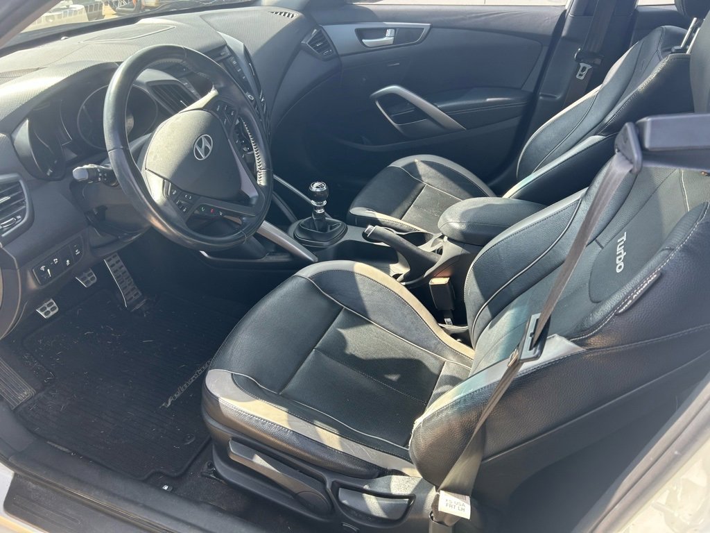 Used 2014 Hyundai Veloster Turbo w/ Turbo Technology Package 04 image 9