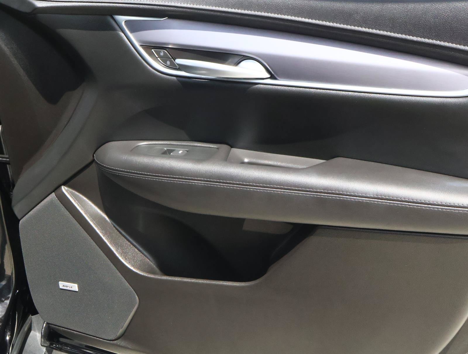 Used 2025 Cadillac XT5 Luxury w/ LPO, Floor Liner Package FWD image 20