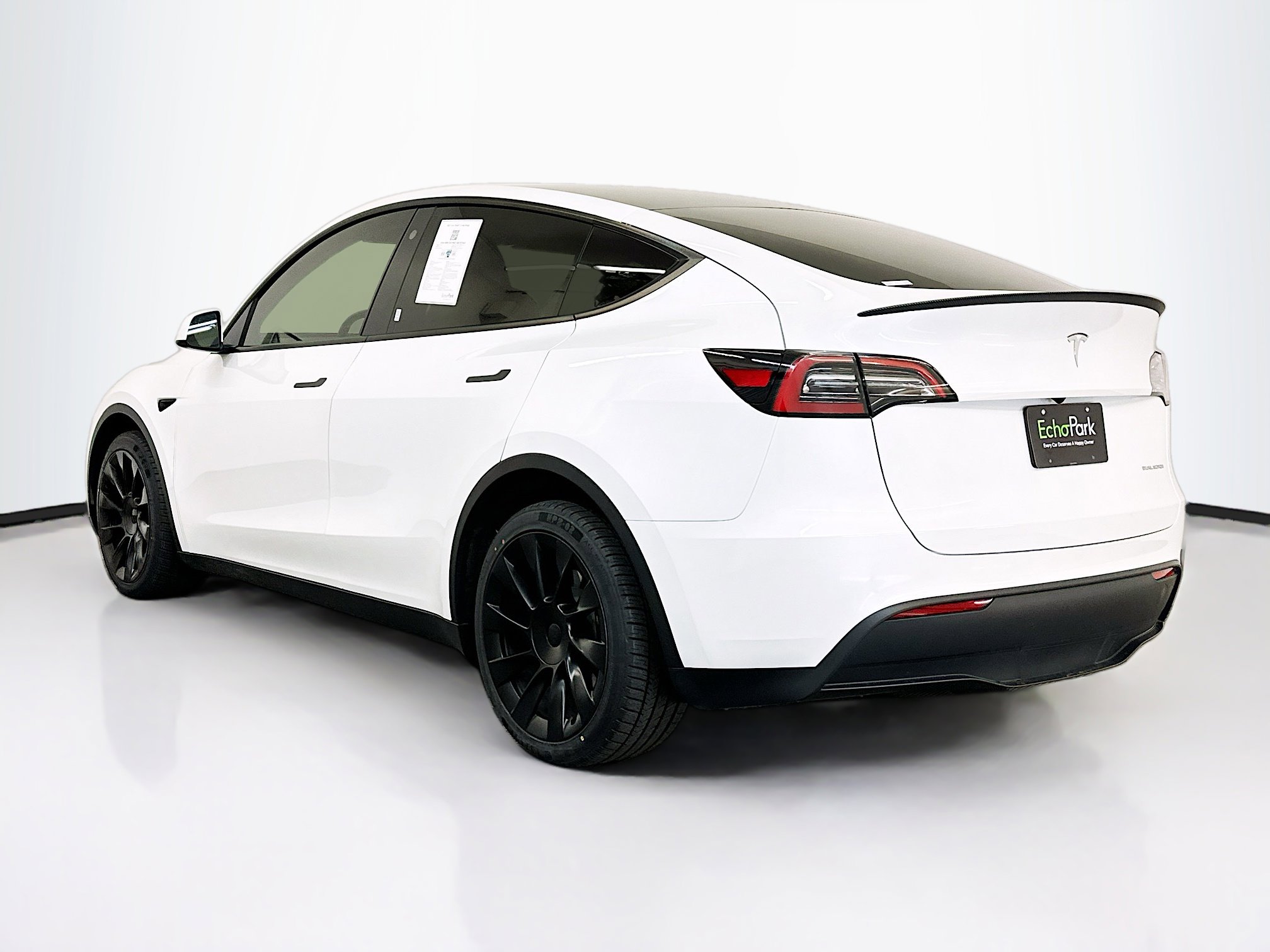 Used 2023 Tesla Model Y Long Range image 5