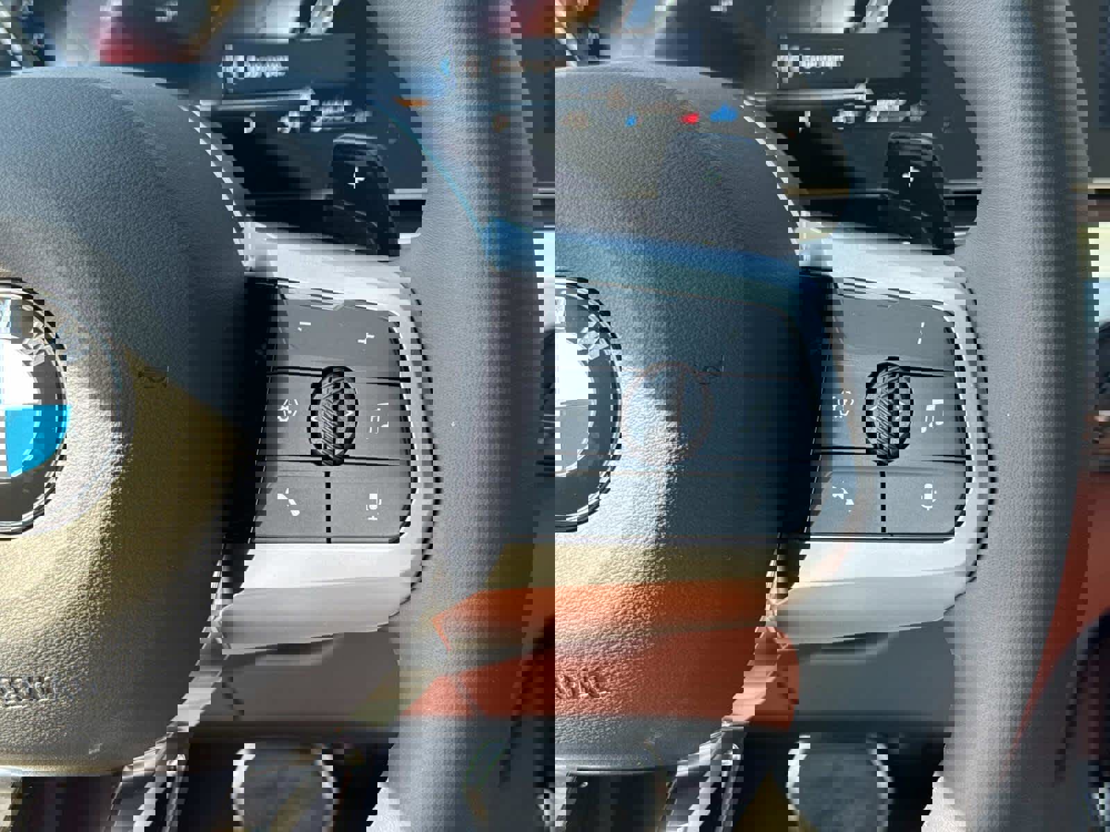 New 2026 BMW X2 xDrive28i w/ Technology Package image 23