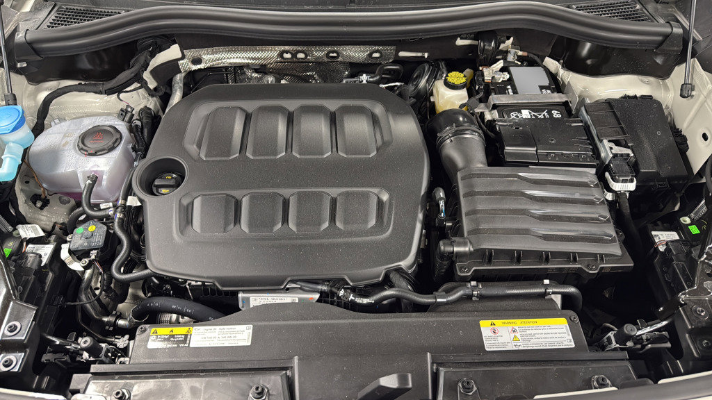 New 2026 Volkswagen Tiguan SE R-Line image 34