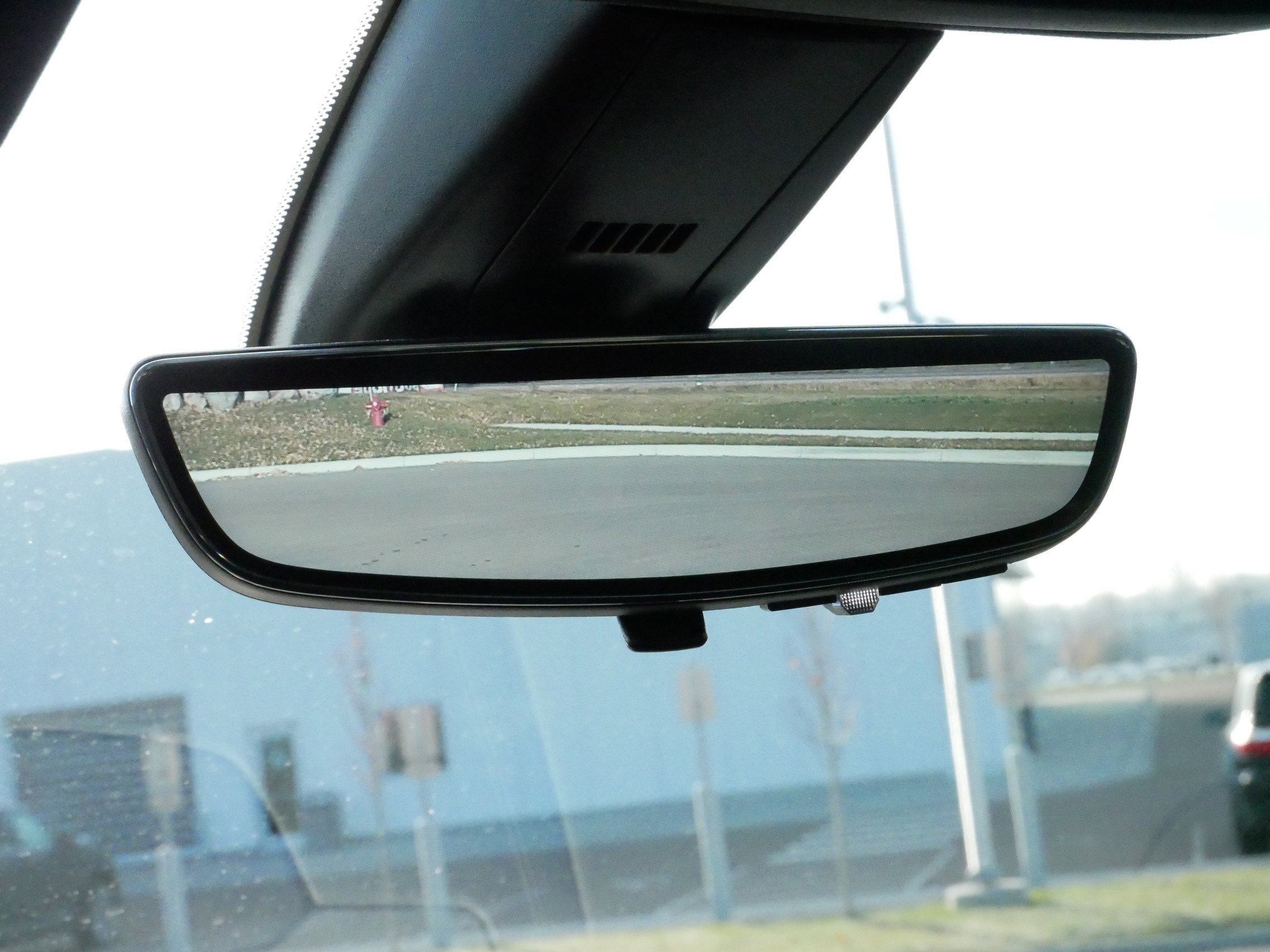 Certified 2024 Cadillac XT6 Sport w/ LPO, Onyx Lite Package image 35