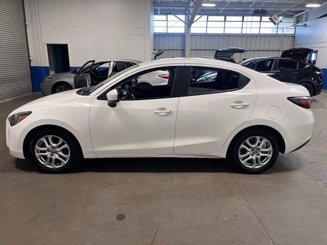 Used 2017 Toyota Yaris iA image 6