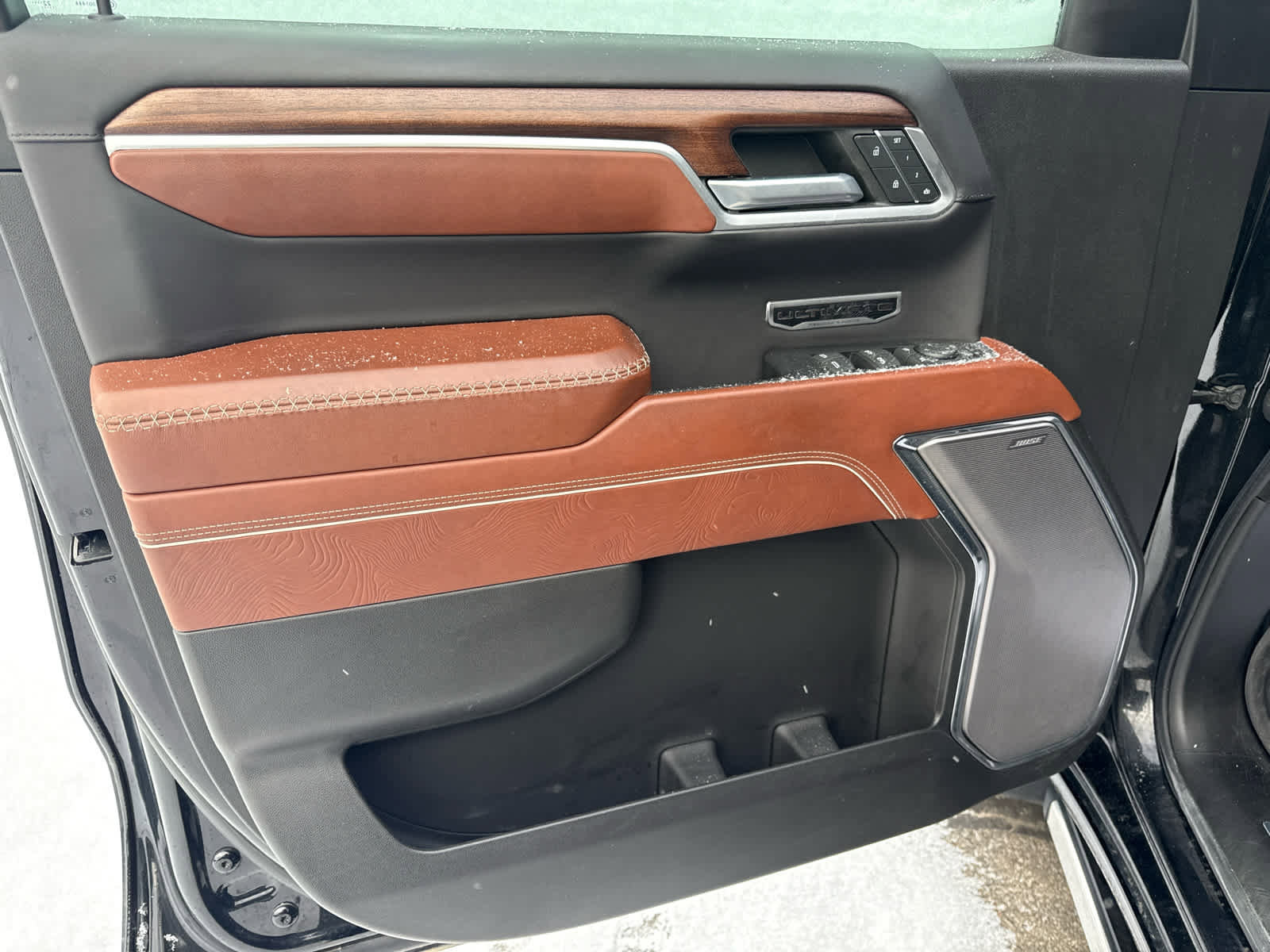 Used 2022 GMC Sierra 1500 Denali Ultimate image 11