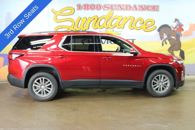Used 2023 Chevrolet Traverse LT