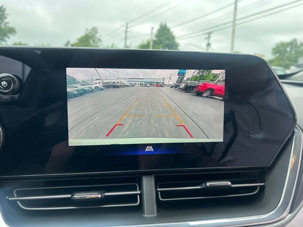 Certified 2024 Chevrolet Trax ACTIV FWD image 24