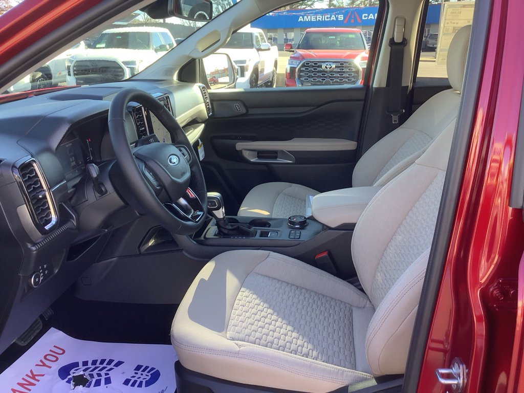 New 2025 Ford Ranger XLT w/ Chrome Accent Package image 10