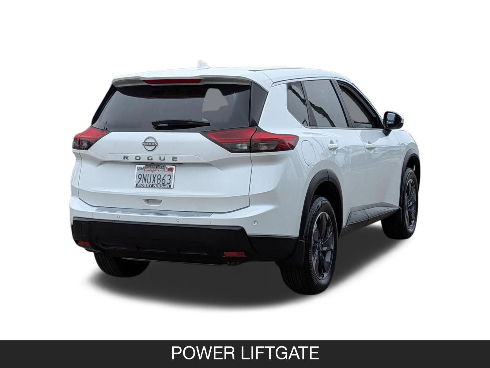 Certified 2025 Nissan Rogue SV image 9