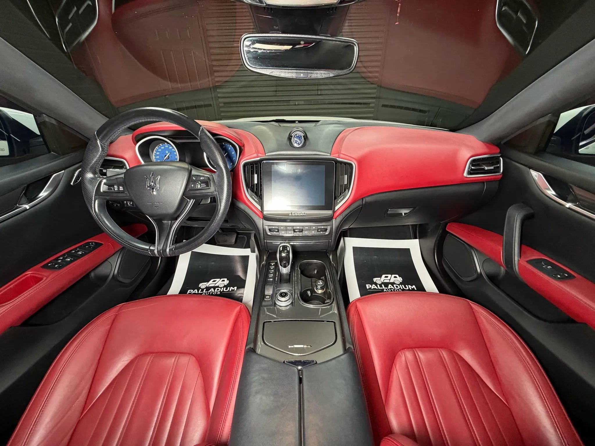 Used 2018 Maserati Ghibli S image 27