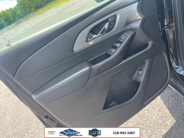 Used 2023 Chevrolet Traverse LT w/ LPO, Floor Liner Package AWD/4WD image 11