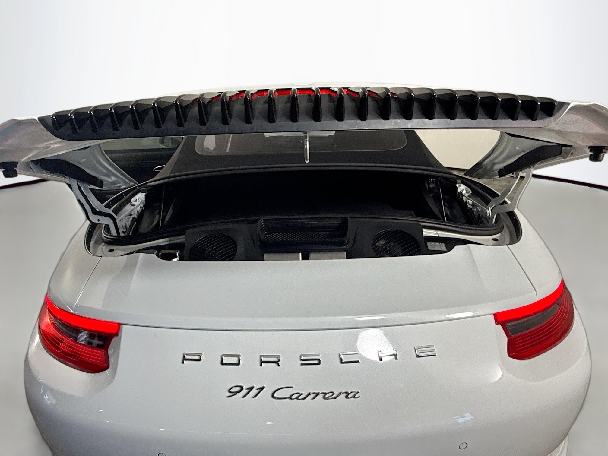 Used 2017 Porsche 911 Carrera S RWD image 31