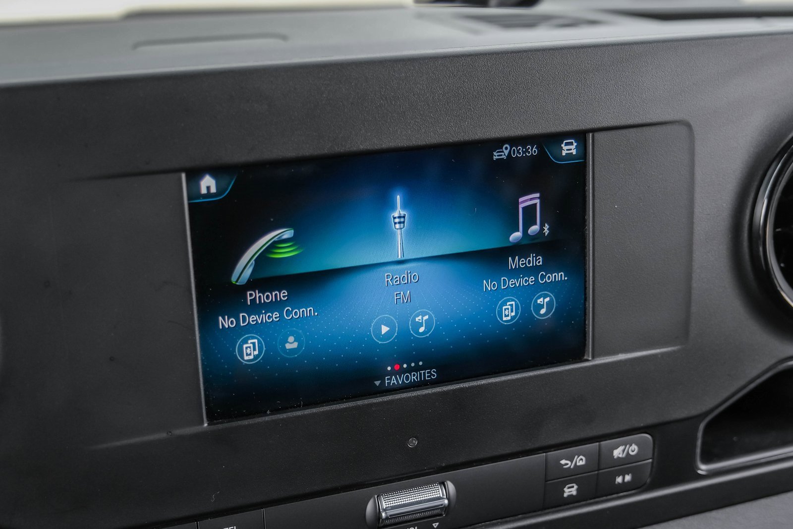 Used 2024 Mercedes-Benz Sprinter 3500 image 27