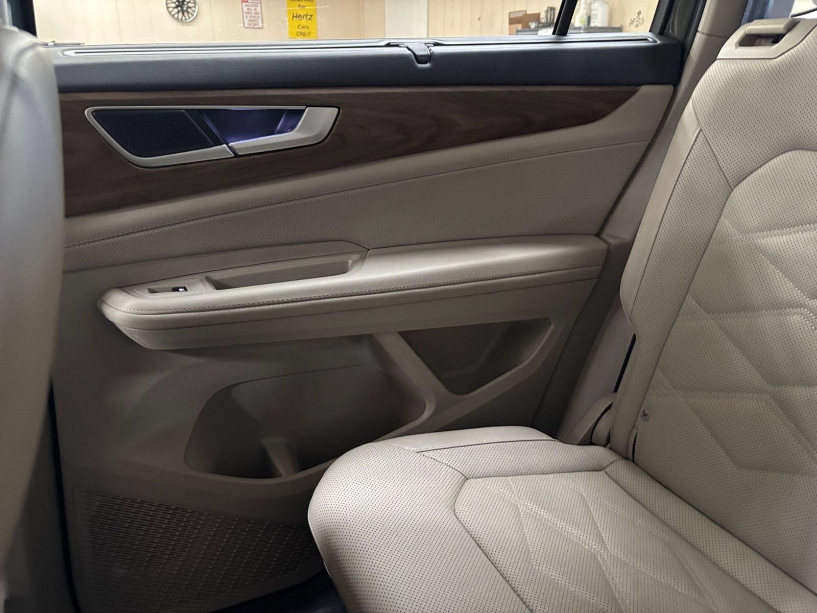 Used 2026 Volkswagen Atlas SE FWD image 42