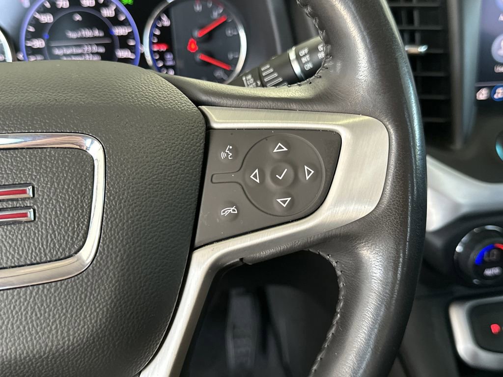 Certified 2022 GMC Acadia SLT w/ Technology Package FWD image 30