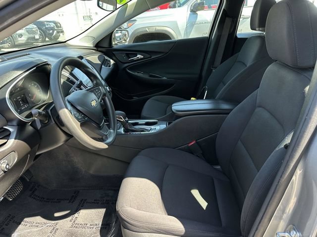 Used 2023 Chevrolet Malibu LT FWD image 18