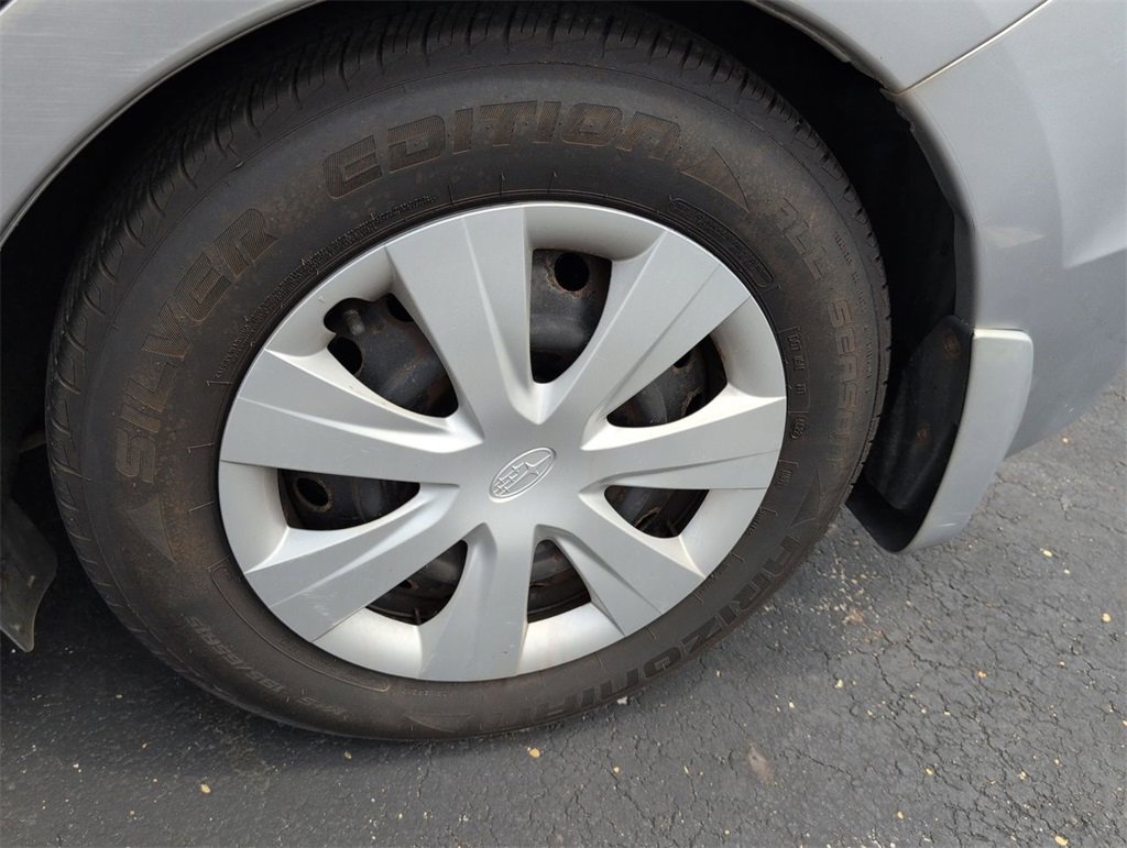 Used 2013 Subaru Impreza 2.0i image 7