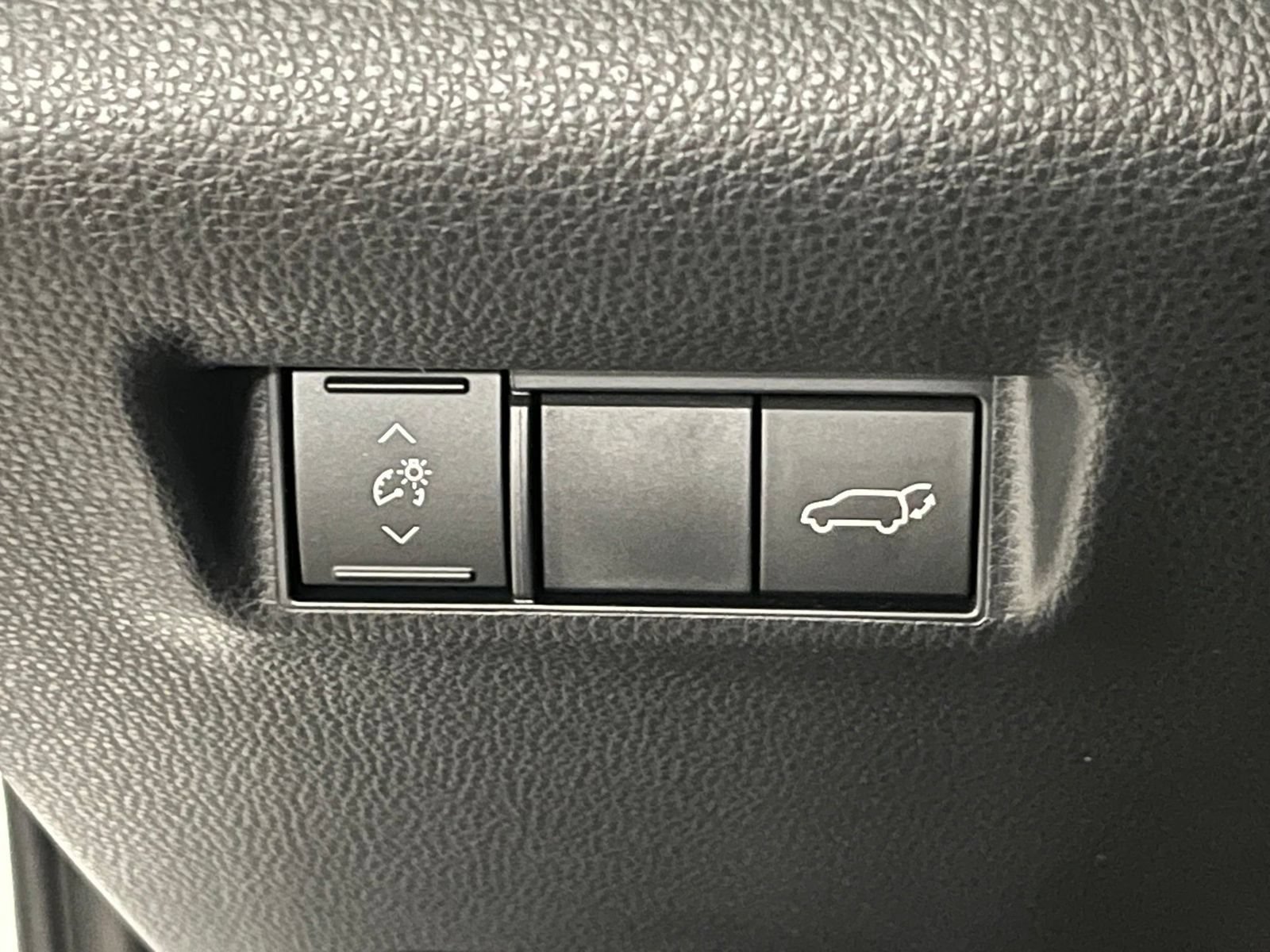 New 2026 Toyota RAV4 SE w/ Convenience Package AWD/4WD image 32