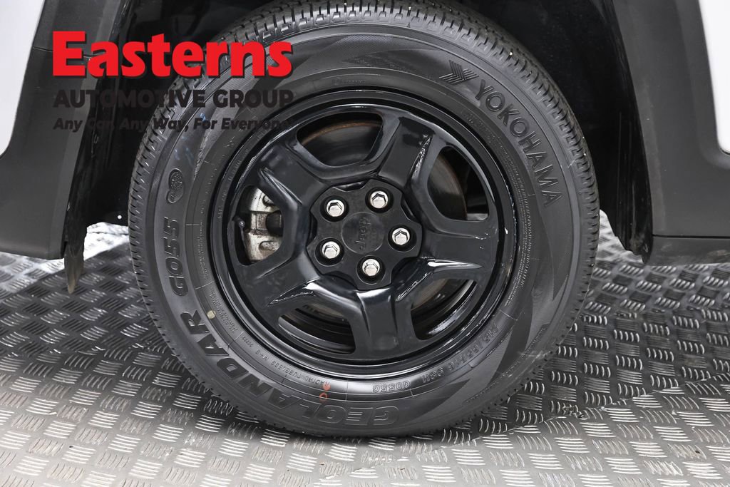 Used 2021 Jeep Renegade Sport AWD/4WD image 32