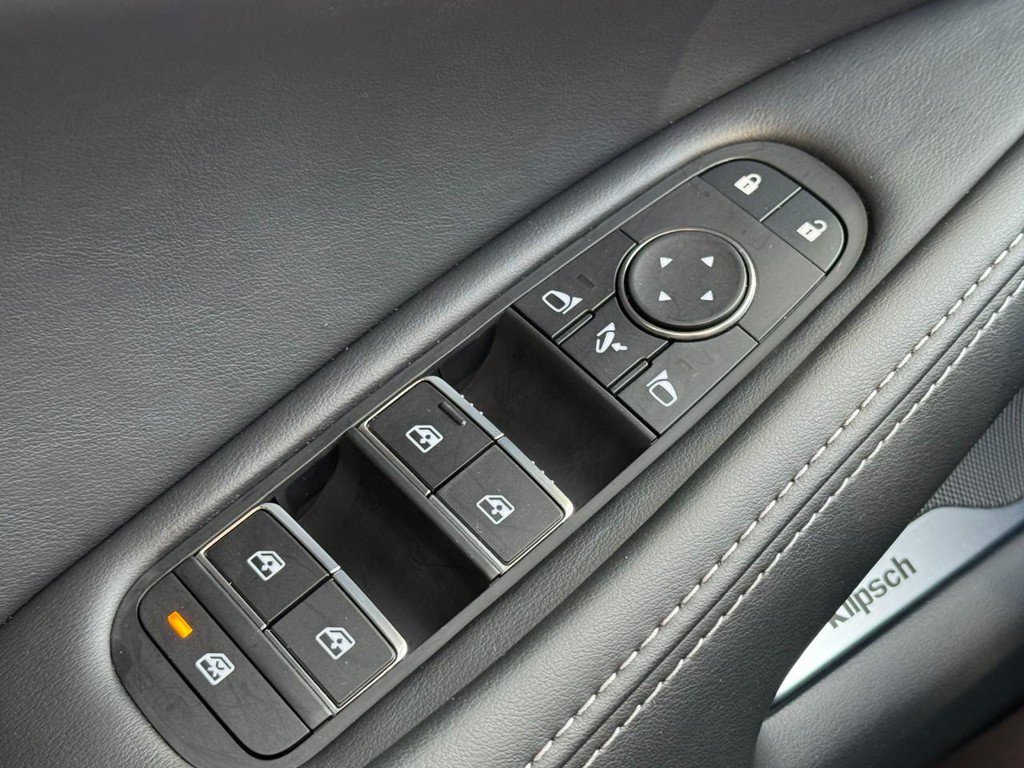 Used 2026 INFINITI QX60 Luxe w/ Family Package image 22