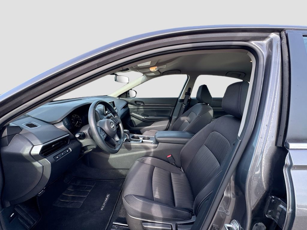 Used 2024 Nissan Altima 2.5 S FWD image 29