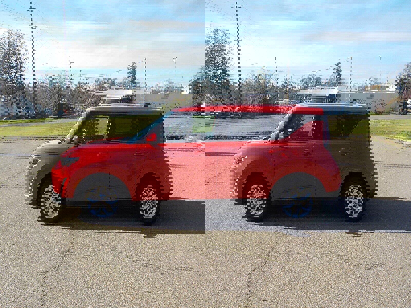 Used 2023 Kia Soul LX w/ LX Technology Package image 8