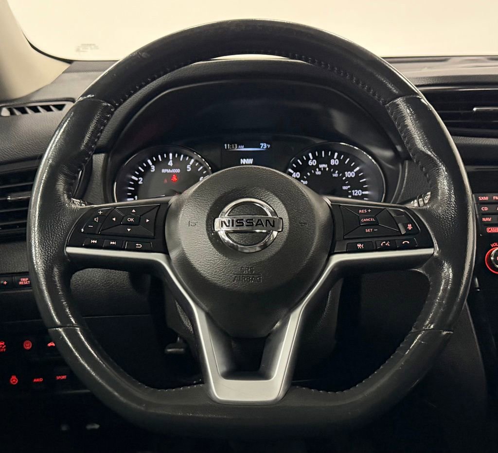 Used 2017 Nissan Rogue SL w/ SL Premium Package AWD/4WD image 16