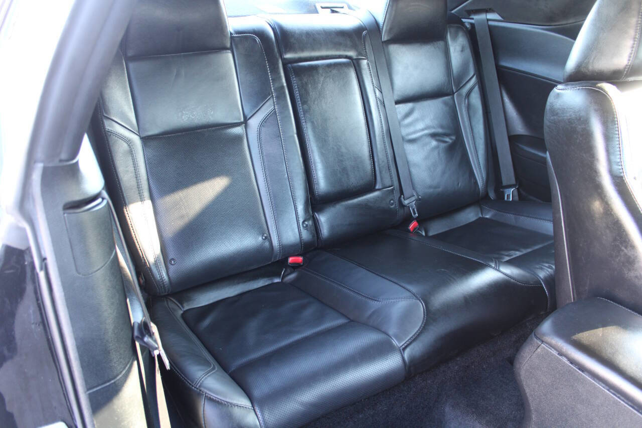 Used 2018 Dodge Challenger GT w/ Driver Convenience Group image 8