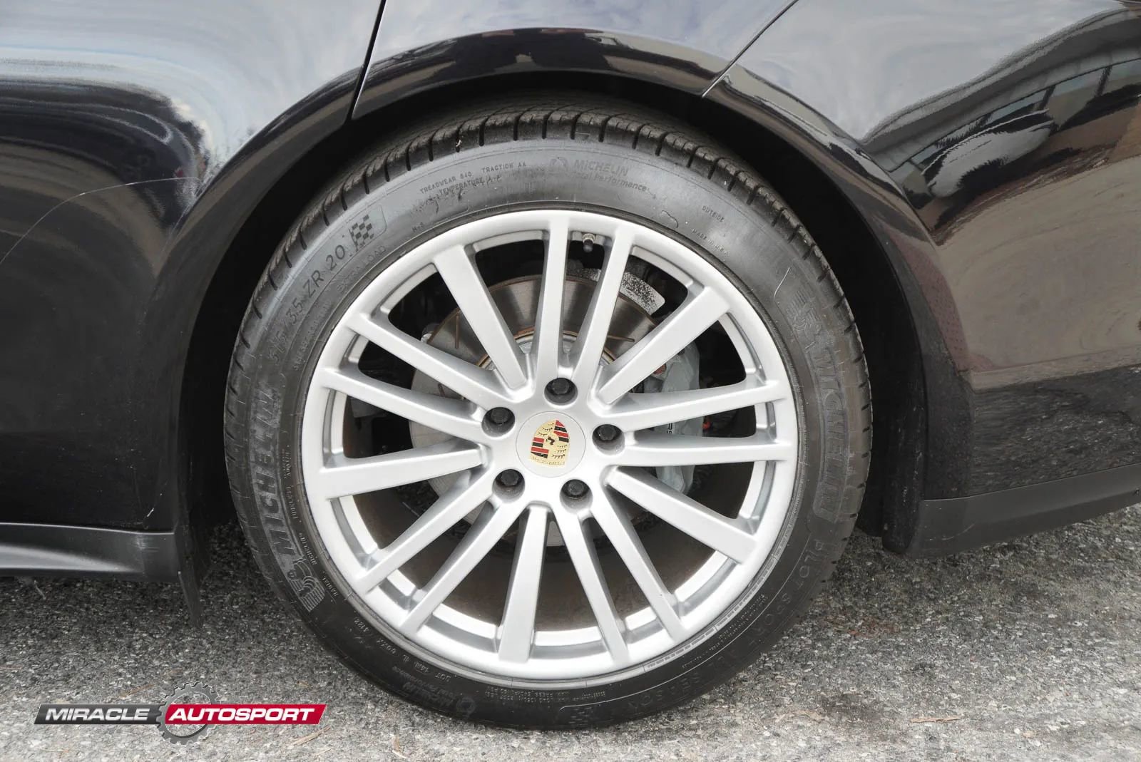 Used 2017 Porsche Panamera 4S AWD/4WD image 12