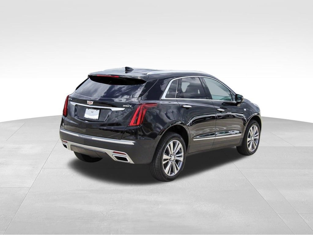New 2026 Cadillac XT5 Premium Luxury w/ Driver Assist Package FWD image 4