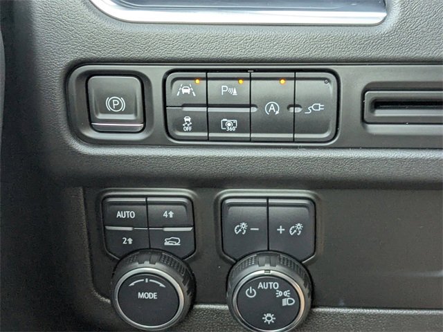 Certified 2022 Chevrolet Tahoe RST w/ Luxury Package image 24