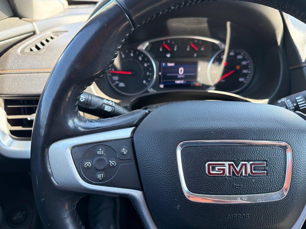 Used 2020 GMC Terrain SLE w/ Driver Convenience Package FWD image 7