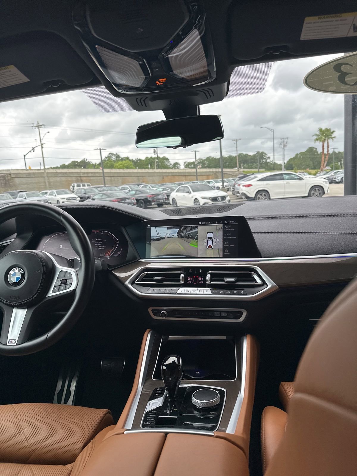 Used 2023 BMW X6 xDrive40i w/ M Sport Package AWD/4WD image 10