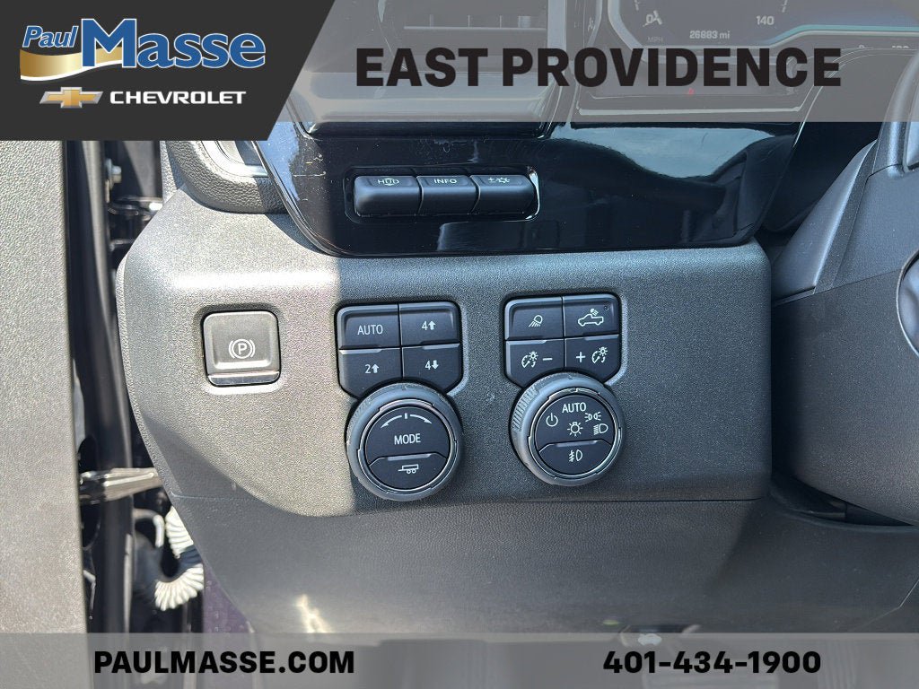 Certified 2022 Chevrolet Silverado 1500 LTZ w/ LTZ Premium Package AWD/4WD image 13