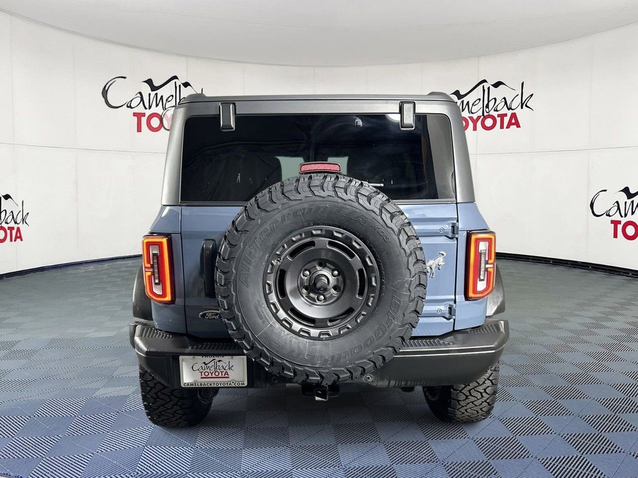 Used 2023 Ford Bronco Everglades image 6