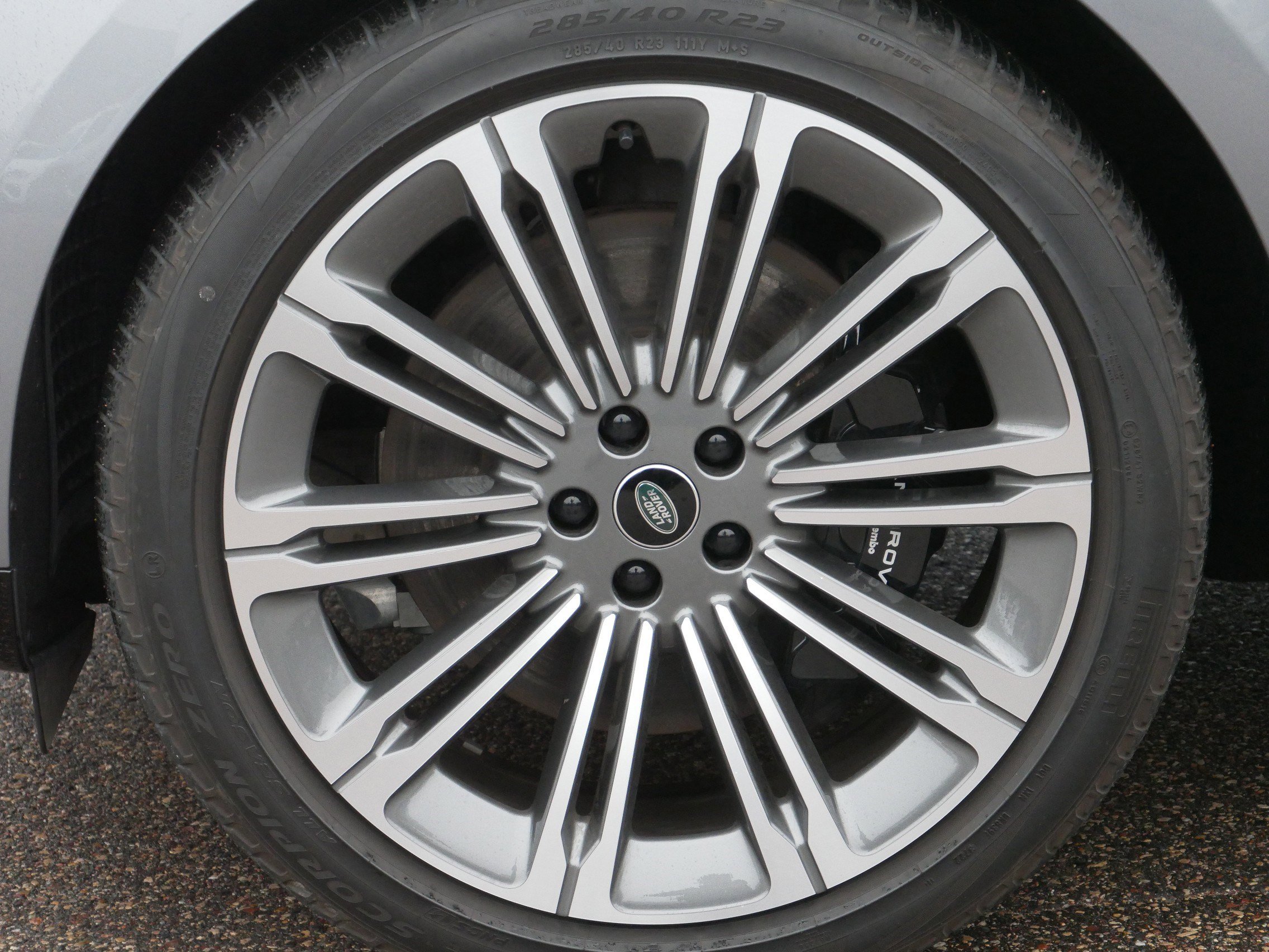 Used 2023 Land Rover Range Rover Autobiography image 10