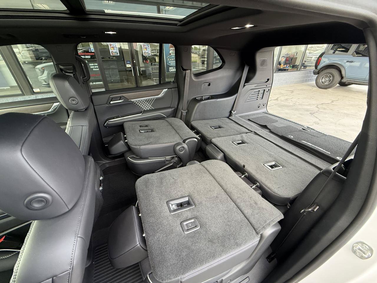 Used 2024 GMC Acadia Denali w/ LPO, Floor Liner Package image 49