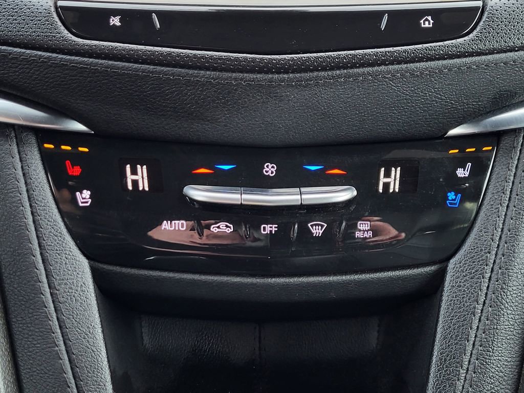 Used 2023 Cadillac XT5 Premium Luxury AWD/4WD image 11
