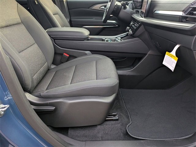 New 2026 Chevrolet Traverse LT w/ Sun and Wheel Package image 48